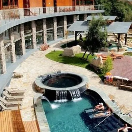 Guest house New J&j Ourense