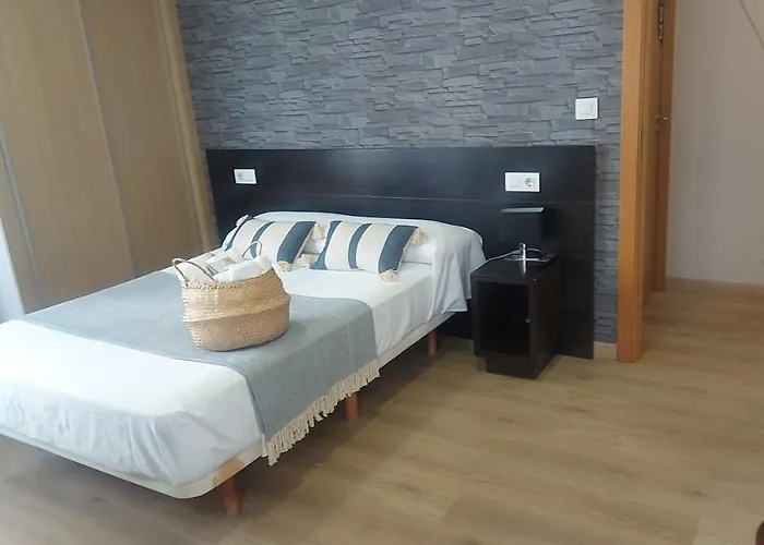 New J&j Pensjonat Ourense